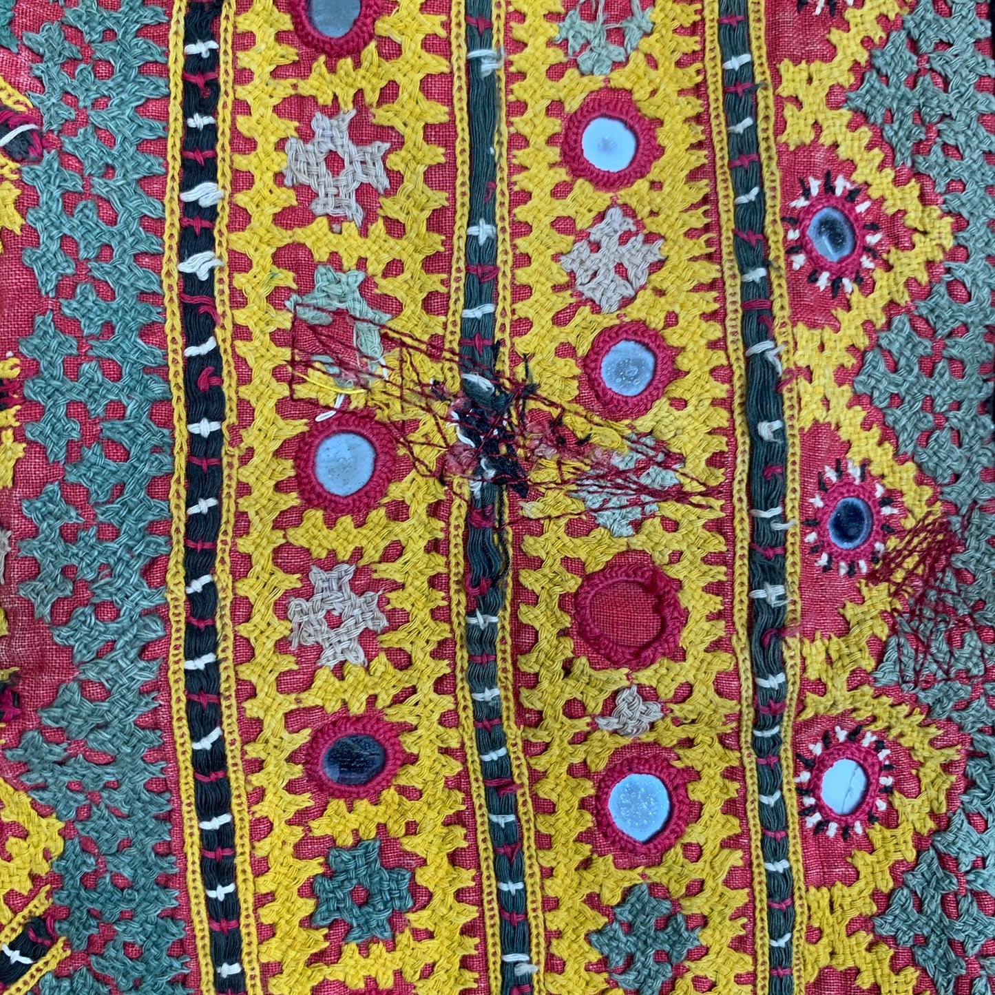 YELLOW SINDHI TEXTILE WITH MIRRORWORK