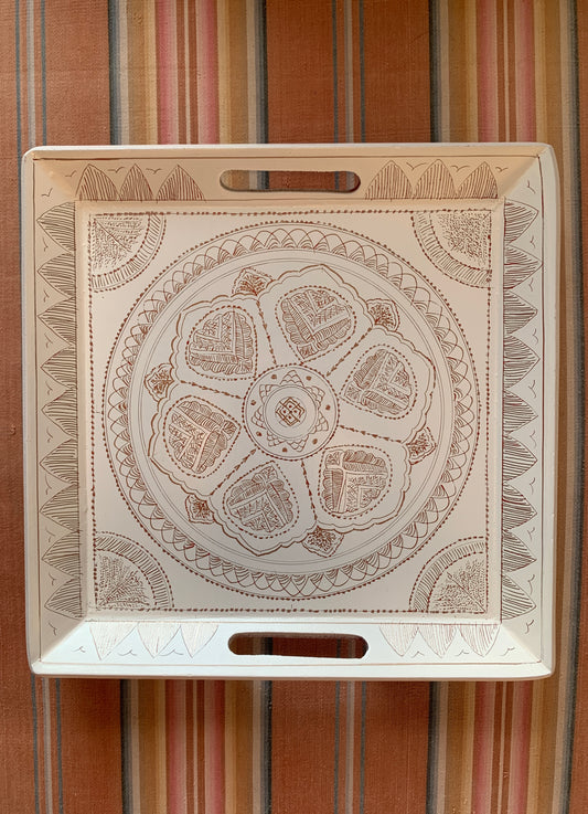 WHITE TRAY - RED-GOLD DETAIL
