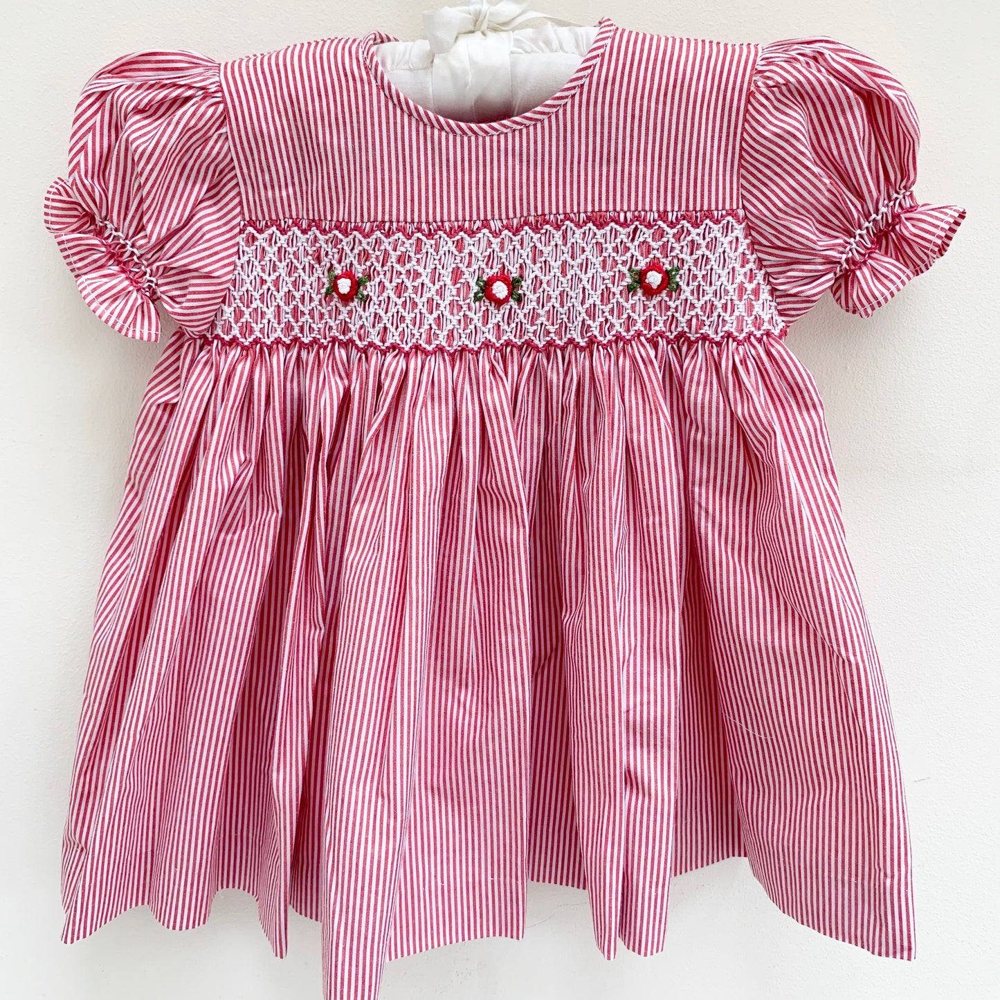 Baby girl smocked dress - Red